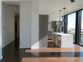 1211 Caroline Street 1005, Houston TX 77002
