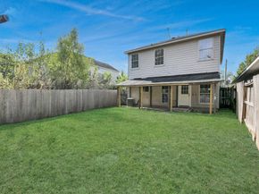 12002 Privada Saratoga Avenue, Houston TX 77076