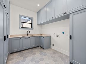 1032 W 41st Street, Houston TX 77018