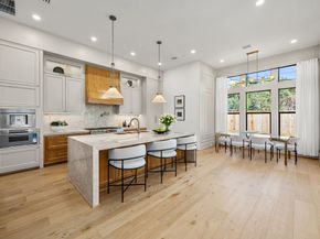 1032 W 41st Street, Houston TX 77018