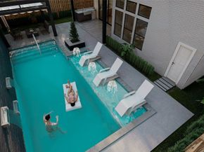 1032 W 41st Street, Houston TX 77018