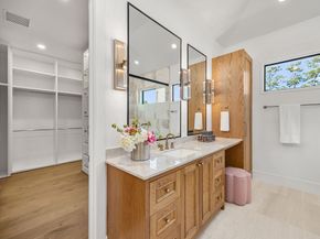 1032 W 41st Street, Houston TX 77018