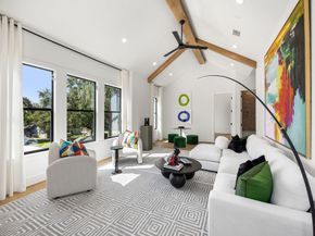 1032 W 41st Street, Houston TX 77018