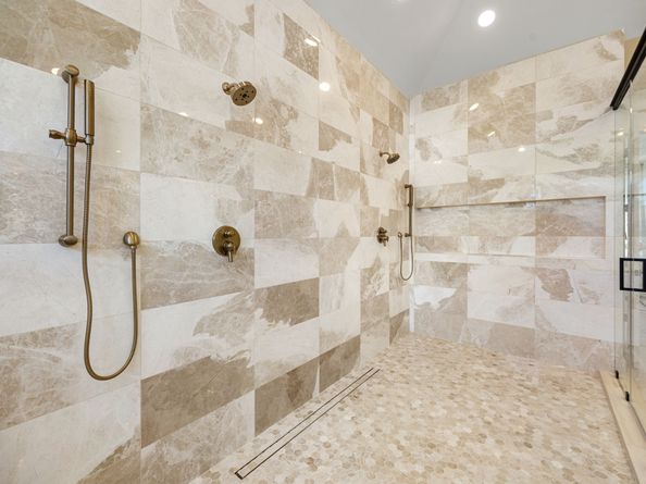 1032 W 41st Street, Houston TX 77018