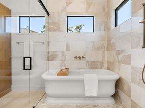 1032 W 41st Street, Houston TX 77018