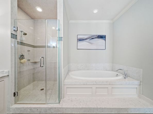 4915 Chenevert Street, Houston TX 77004