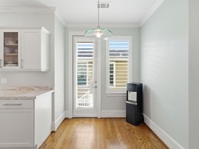 4915 Chenevert Street, Houston TX 77004