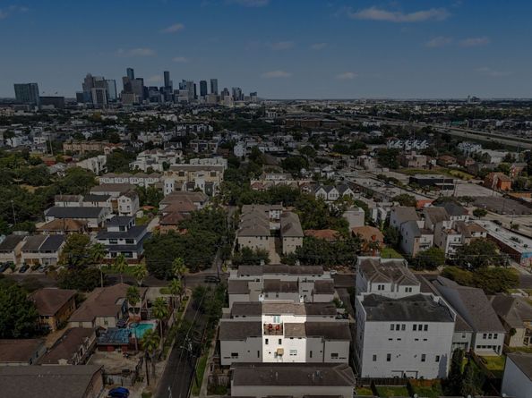 4915 Chenevert Street, Houston TX 77004