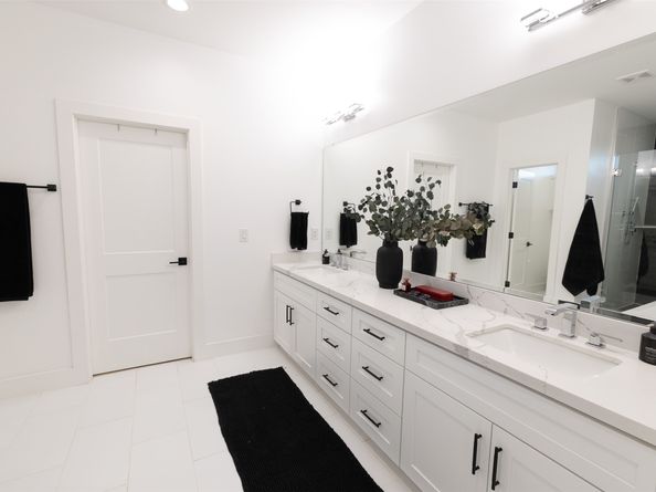 1206 Hamblen Street, Houston TX 77009