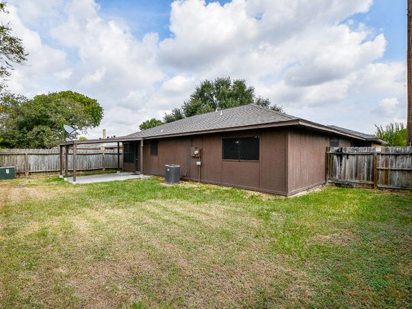 12011 Monument Valley Drive, Houston TX 77067