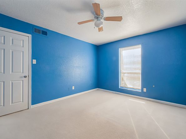 8100 Creekbend Drive 146, Houston TX 77071