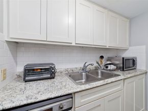 7520 Hornwood Drive 207W, Houston TX 77036