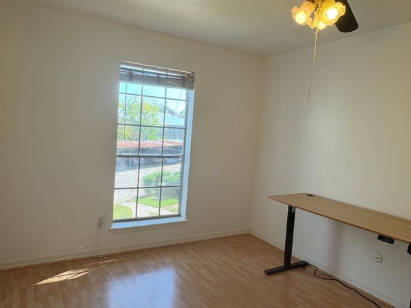 2800 Jeanetta Street 612, Houston TX 77063