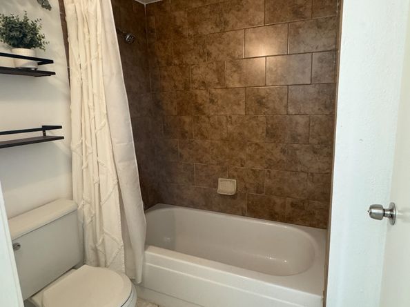 2800 Jeanetta Street 612, Houston TX 77063