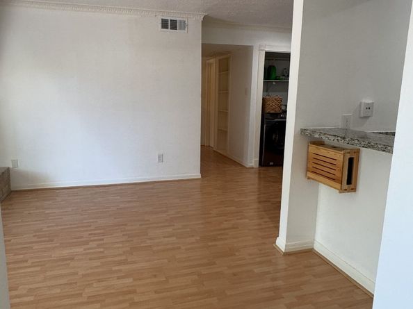 2800 Jeanetta Street 612, Houston TX 77063