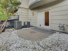 1515 Hyde Park Boulevard 2, Houston TX 77006