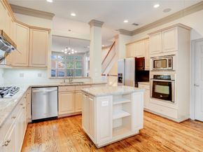 1515 Hyde Park Boulevard 2, Houston TX 77006