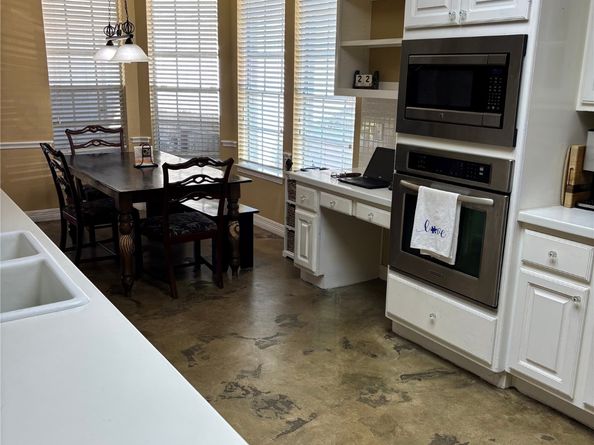 2443 Riverway Oak Drive, Houston TX 77345