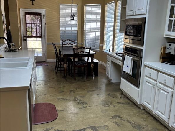 2443 Riverway Oak Drive, Houston TX 77345