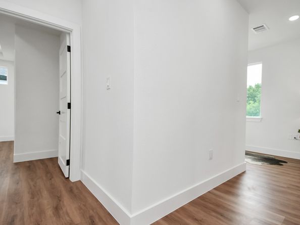 235 Julia Street B, Houston TX 77022