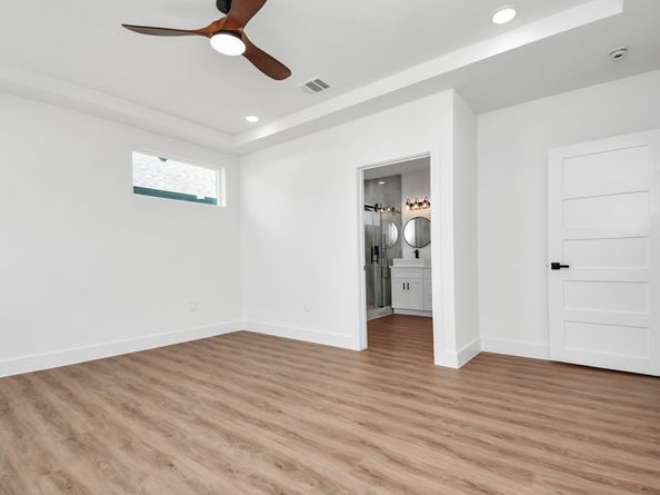 235 Julia Street B, Houston TX 77022