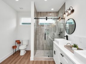 235 Julia Street B, Houston TX 77022
