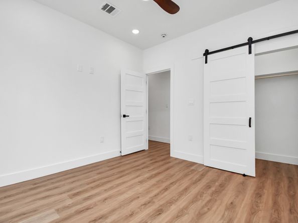 235 Julia Street B, Houston TX 77022