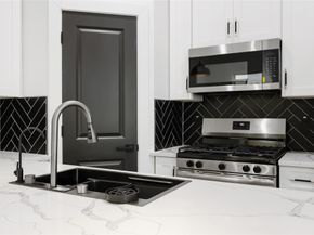 2107 Esther Drive A/B, Houston TX 77088