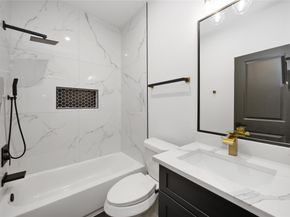 2107 Esther Drive A/B, Houston TX 77088