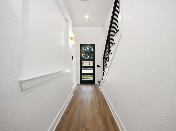 2107 Esther Drive A/B, Houston TX 77088