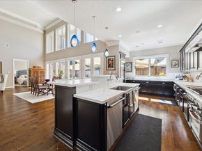 1202 Meadowlark Lane, Sugar Land TX 77478