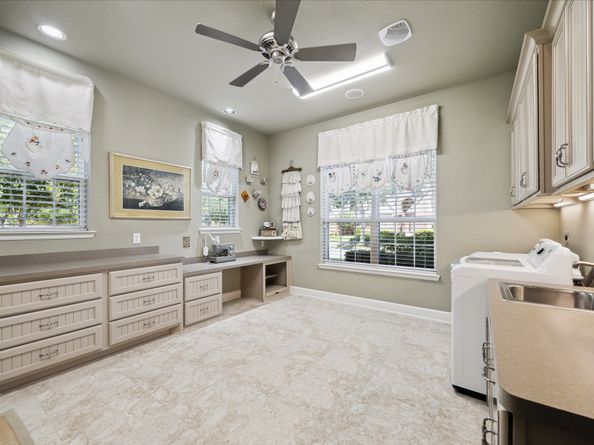 1202 Meadowlark Lane, Sugar Land TX 77478