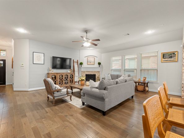 18731 Pilot Knolls Drive, Cypress TX 77433