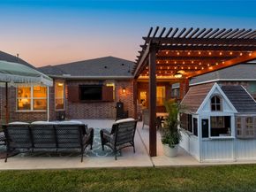 18731 Pilot Knolls Drive, Cypress TX 77433