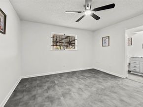 10027 Valley Sun Drive, Houston TX 77078