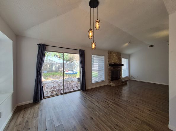 5110 Kleindale Drive, Houston TX 77066