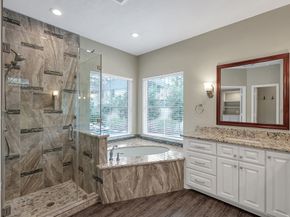 7 Cross Lake Drive, The Woodlands TX 77382