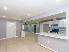 2114 Linden Creek Lane, Houston TX 77017