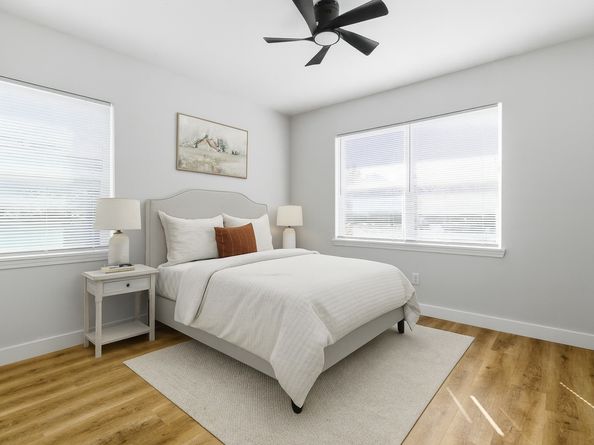 327 E Delz Drive, Houston TX 77022