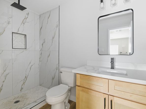 327 E Delz Drive, Houston TX 77022