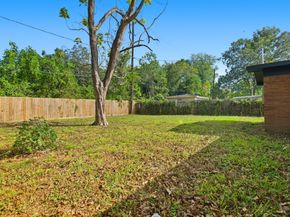 327 E Delz Drive, Houston TX 77022