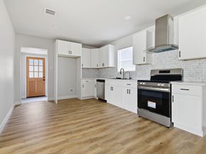 327 E Delz Drive, Houston TX 77022