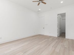 3330 Francis Street, Houston TX 77004