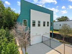 3330 Francis Street, Houston TX 77004