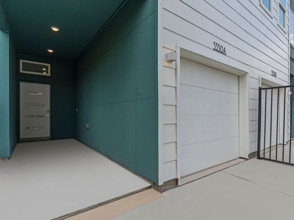 3330 Francis Street, Houston TX 77004