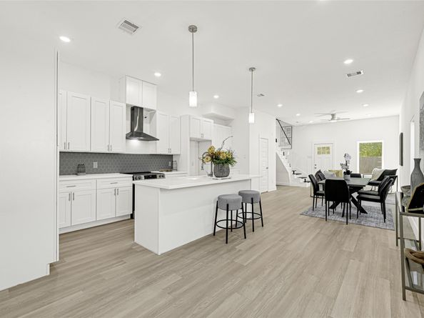 3330 Francis Street, Houston TX 77004