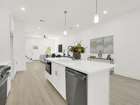 3330 Francis Street, Houston TX 77004
