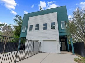 3330 Francis Street, Houston TX 77004