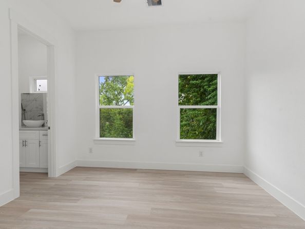 3330 Francis Street, Houston TX 77004
