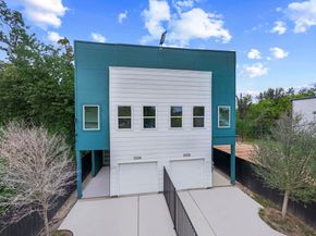 3330 Francis Street, Houston TX 77004